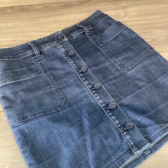 prAna Mini Skirt Organic Cotton Denim Front Button Size 2 Stretch Casual - Picture 6 of 13